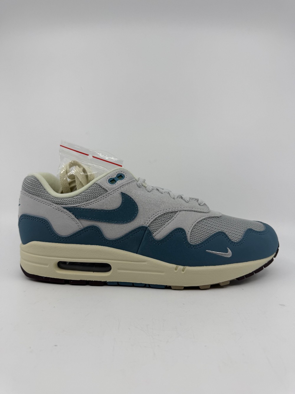 NIKE AIR MAX 1 X PATTA WAVES - NOISE AQUA (WITH BRACELET)