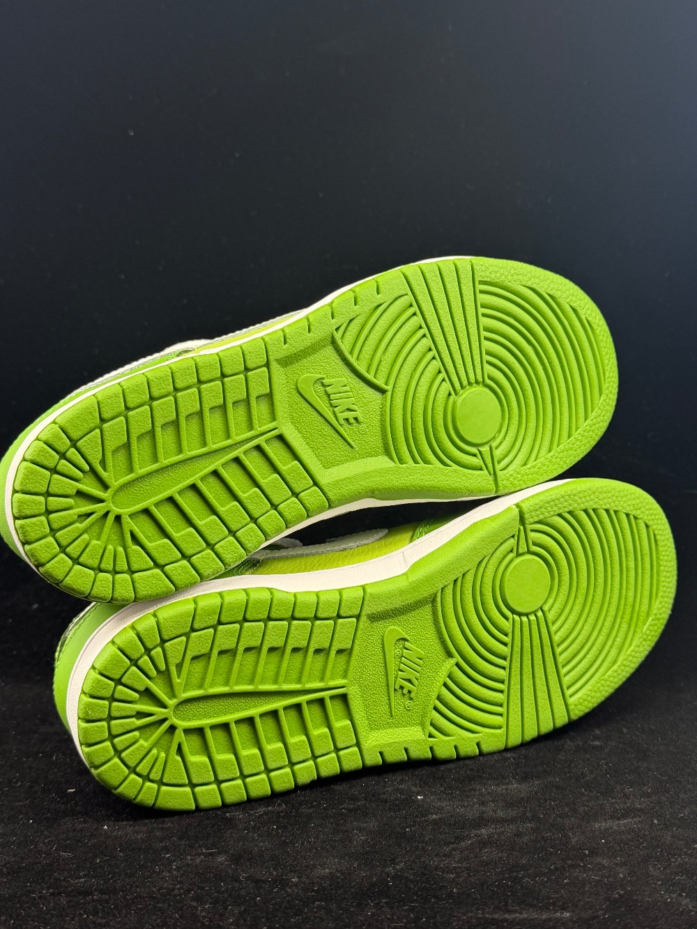 NIKE DUNK LOW (PS) - CHLOROPHYLL