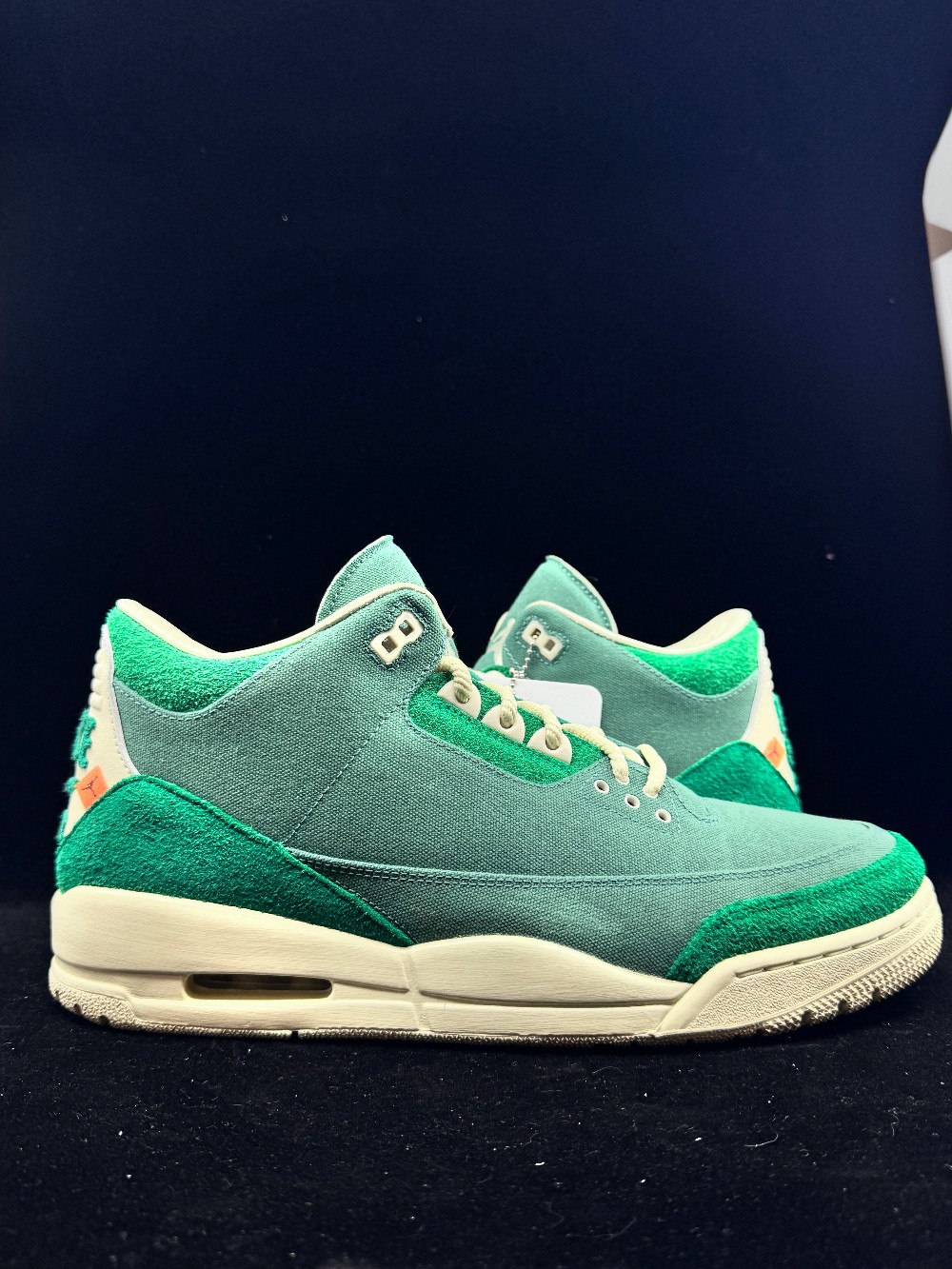 *USED* AJ 3 X NINA CHANEL (W) - ABNEY BICOASTAL