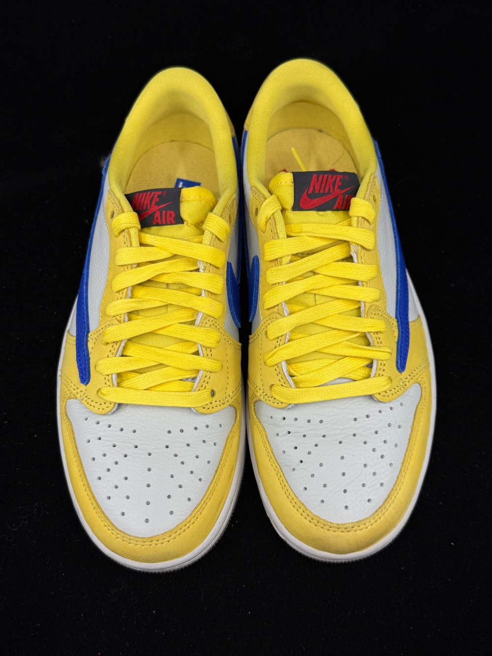 *USED* AJ 1 LOW X TRAVIS SCOTT (W) - CANARY