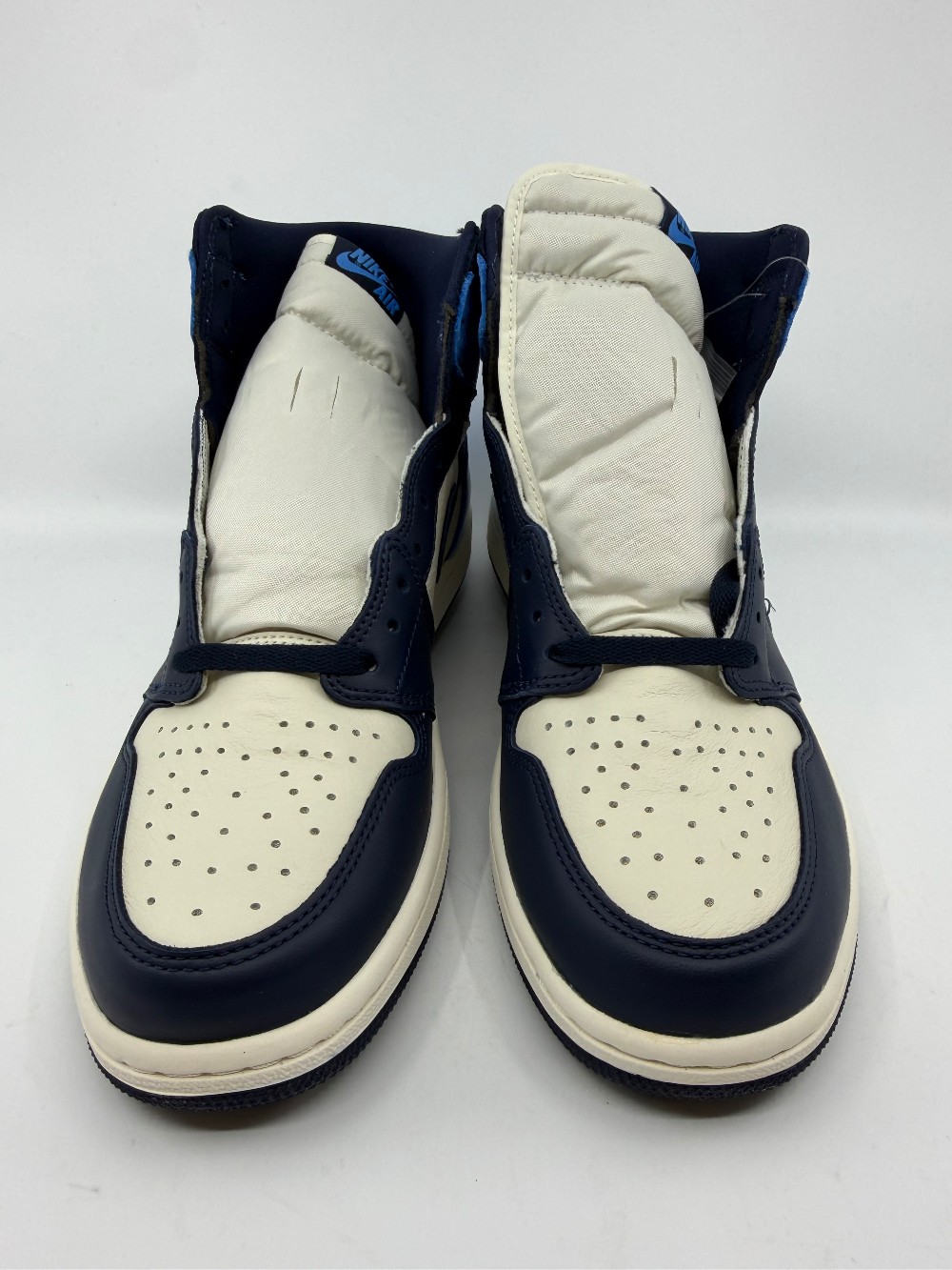 AJ 1 - OBSIDIAN