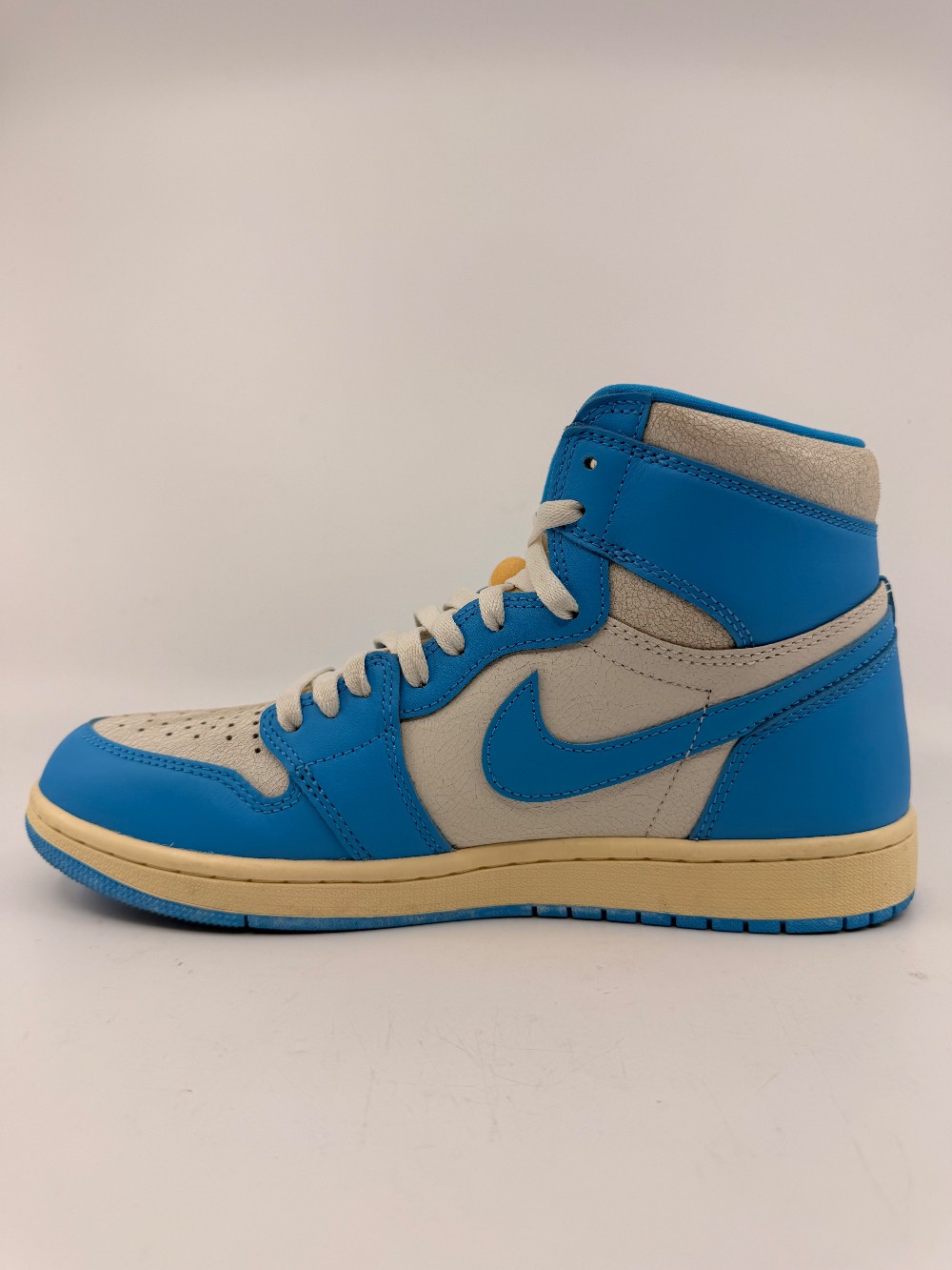 *USED* AJ 1 - UNC REIMAGINED