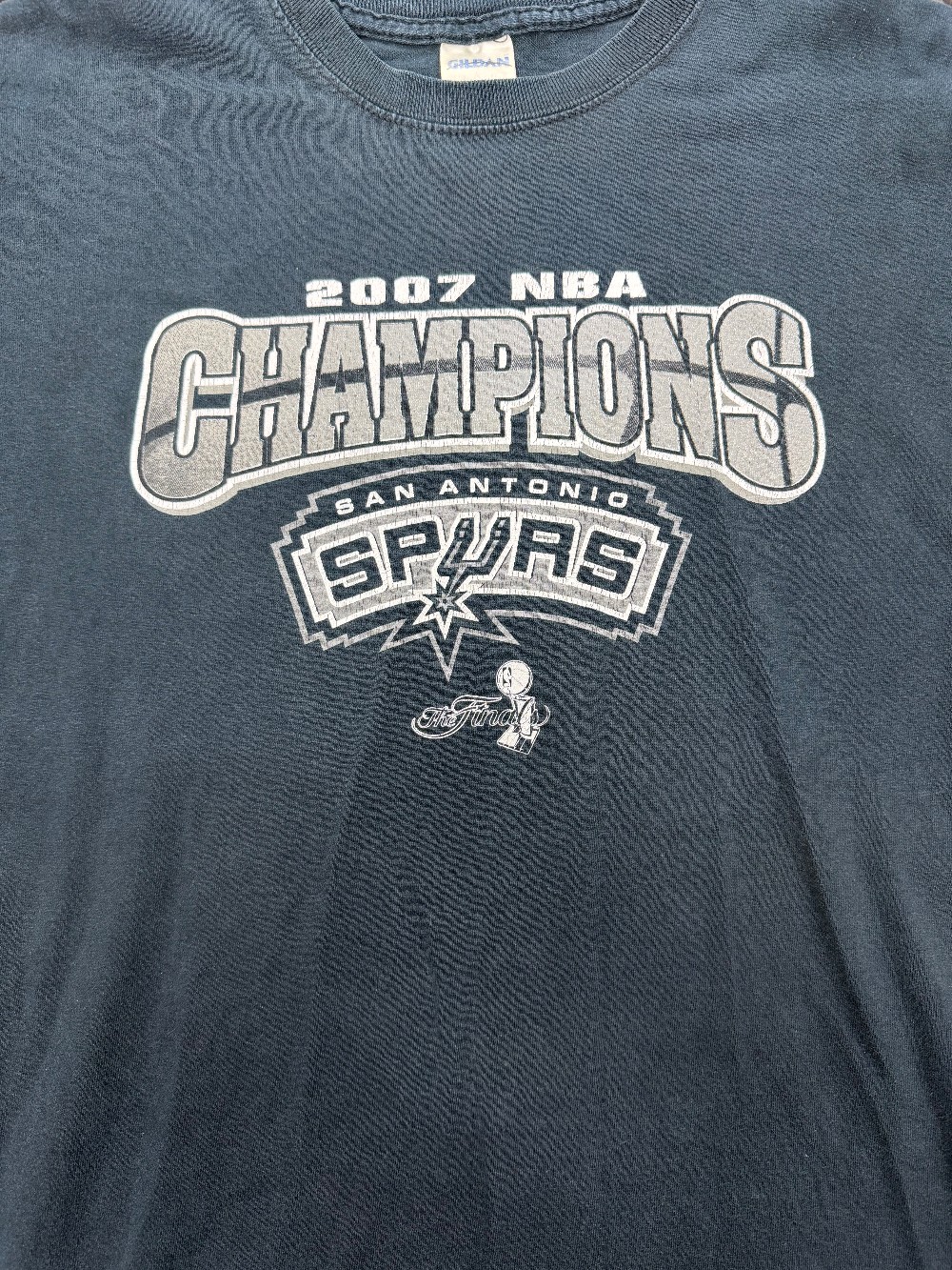 *VINTAGE* SPURS TEE - 2007 NBA CHAMPIONS