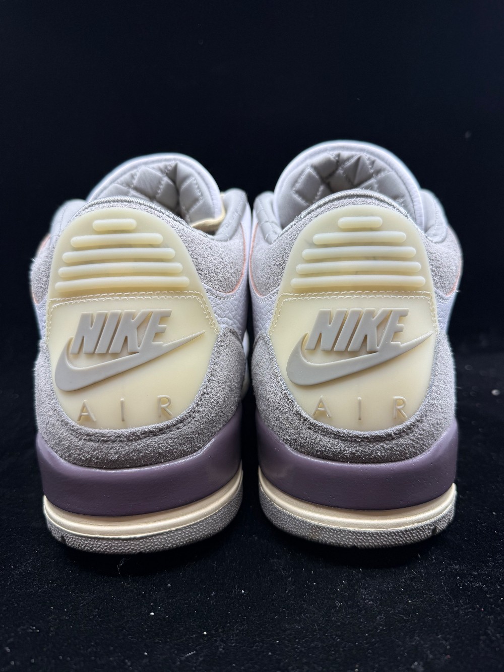 *USED* AJ 3 (W) - A MA MANIERE