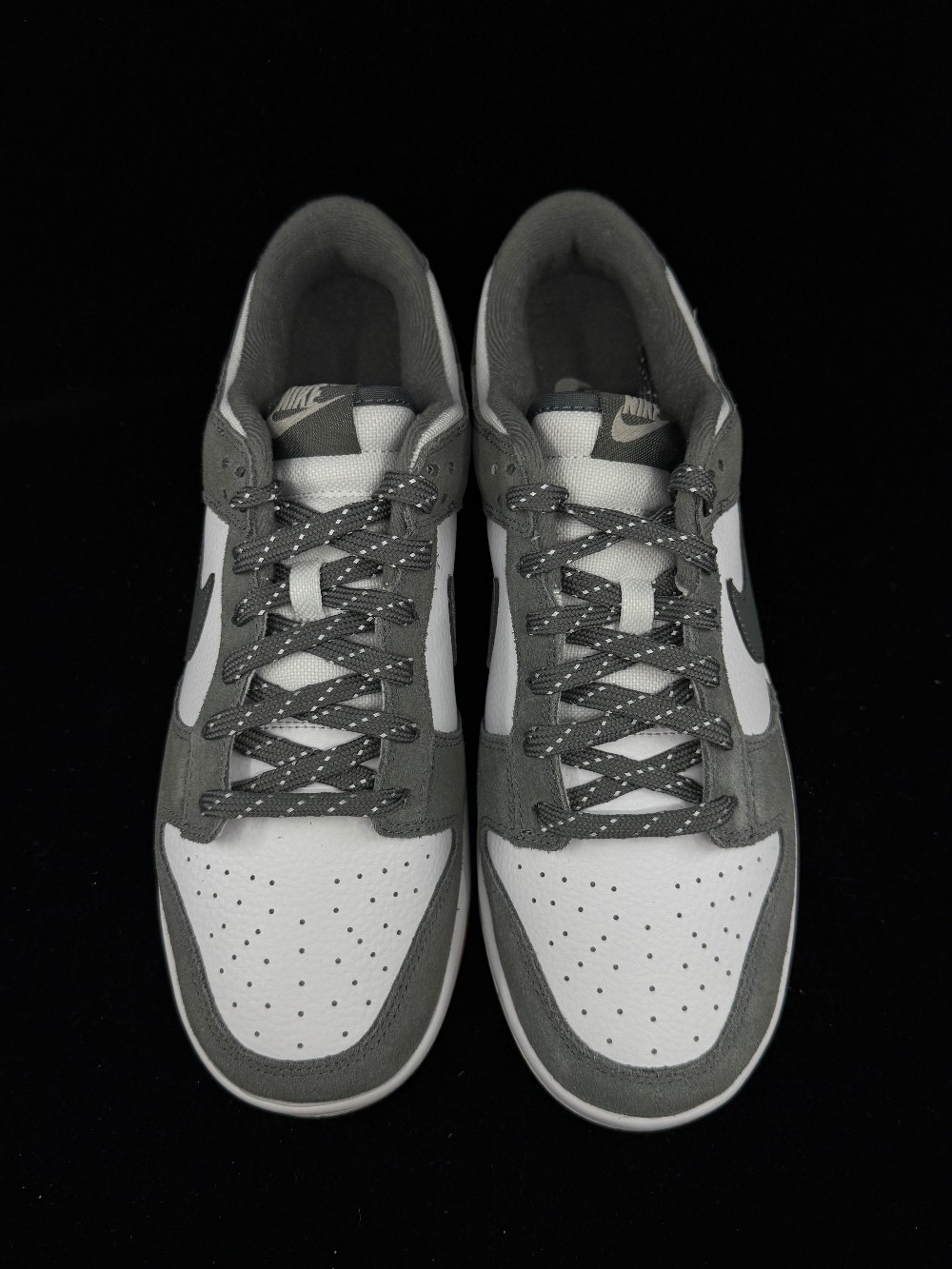 NIKE DUNK LOW - SMOKE GREY GUM 3M SWOOSH