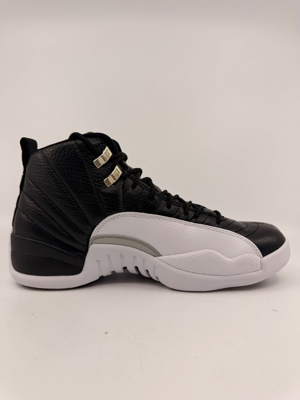 *USED* AJ 12 - PLAYOFFS (2022)