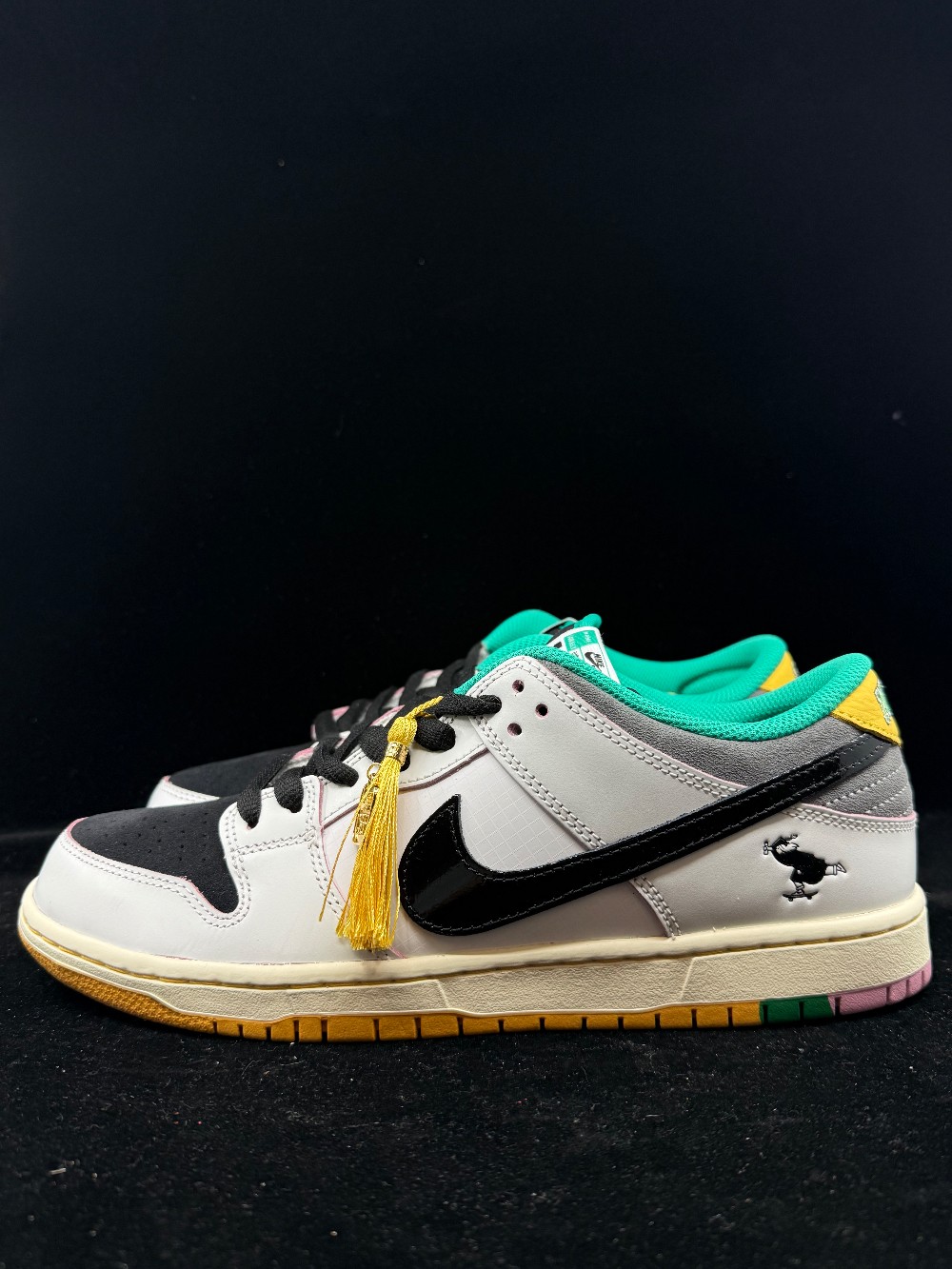 NIKE SB DUNK LOW - CSEF