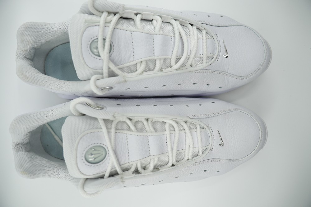 *USED* NIKE HOT STEP AIR TERRA X DRAKE X NOCTA - WHITE