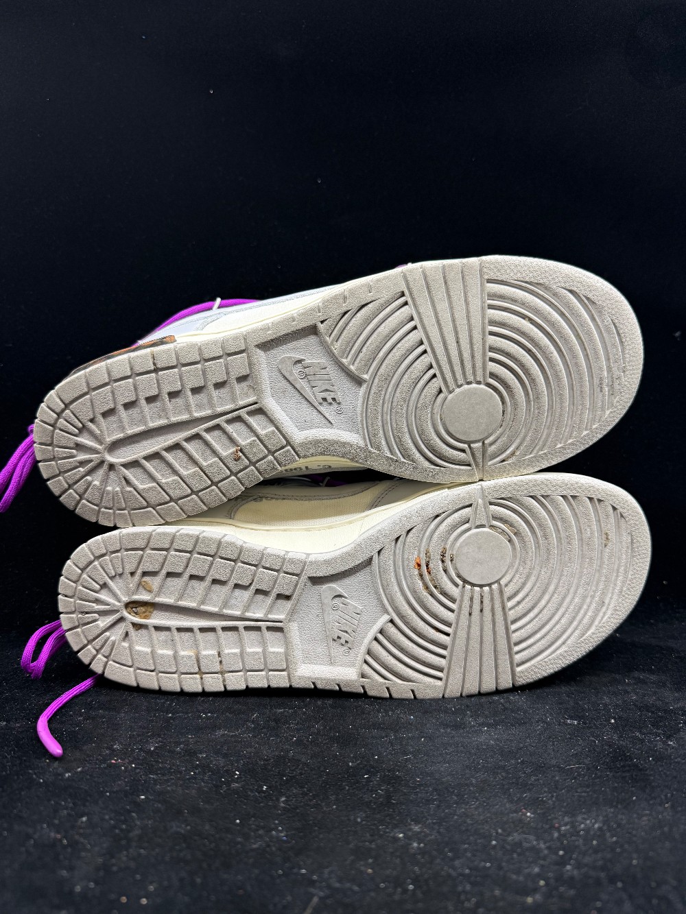 *USED* NIKE X OFF WHITE DUNK LOW - LOT 28