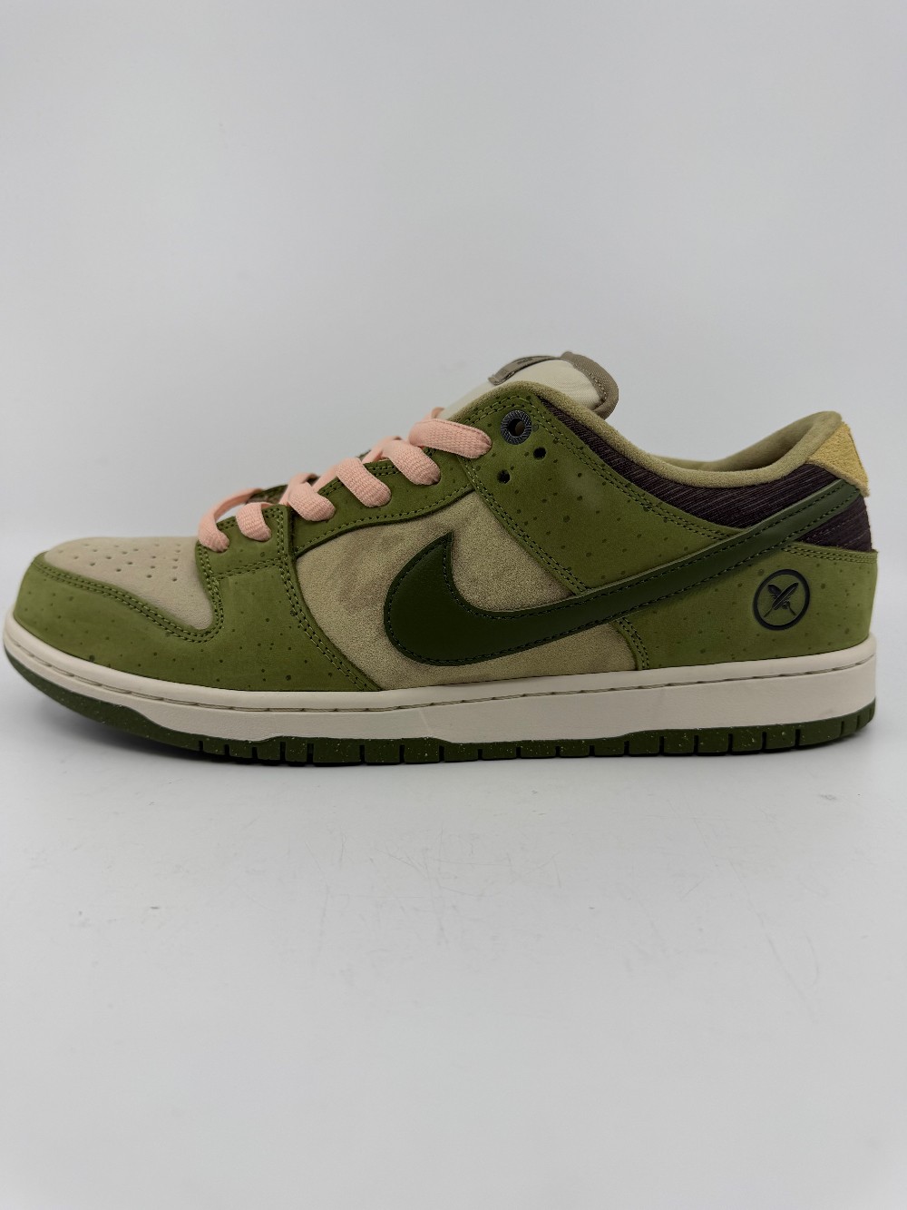 *VNDS/NO BOX* NIKE SB - YUTO HORIGOME MATCHA