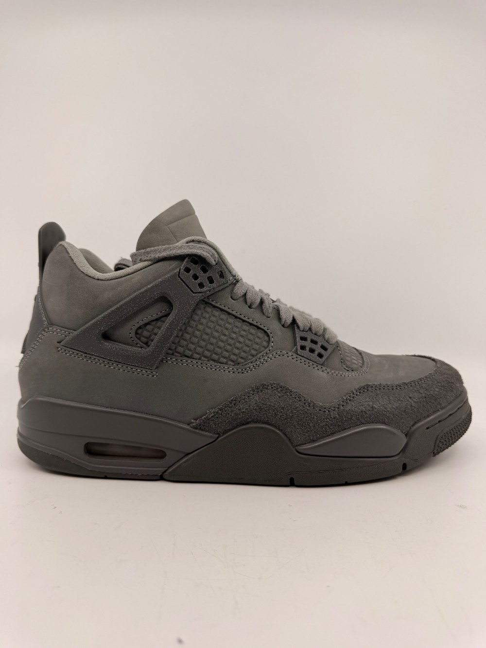 *USED* AJ 4 - PARIS OLYMPICS WET CEMENT