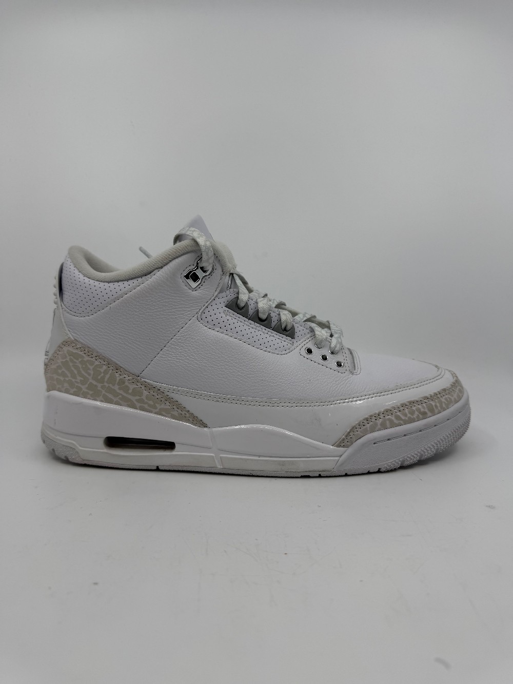 *NO BOX* AJ 3 - PURE MONEY (2025)