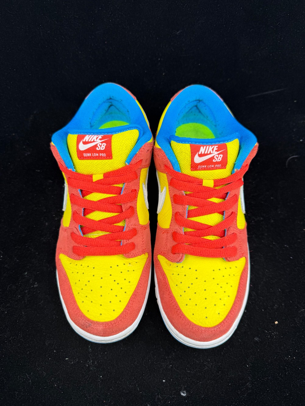 *USED* NIKE SB DUNK LOW - BART SIMPSON