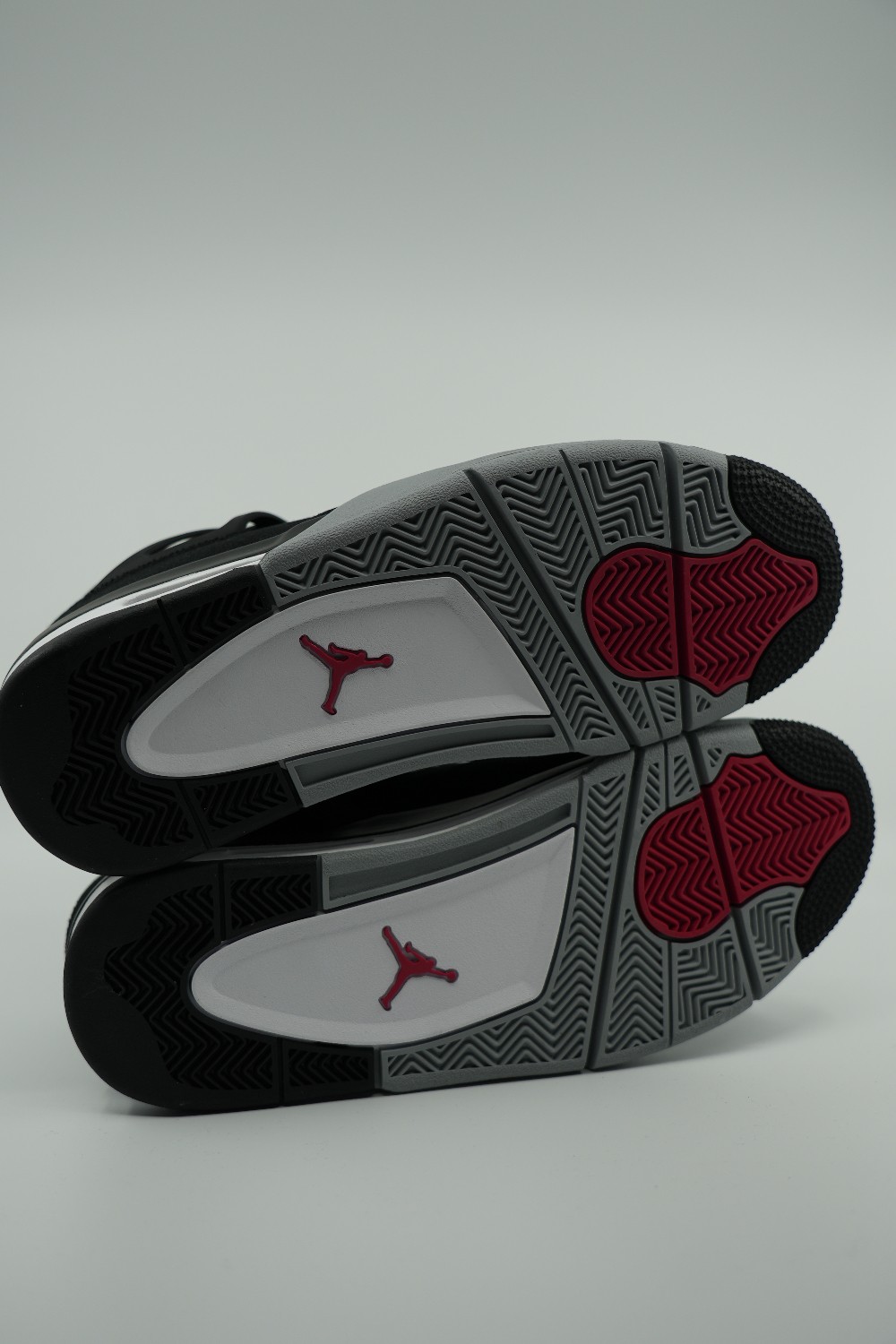 AJ 4 SE - BLACK CANVAS