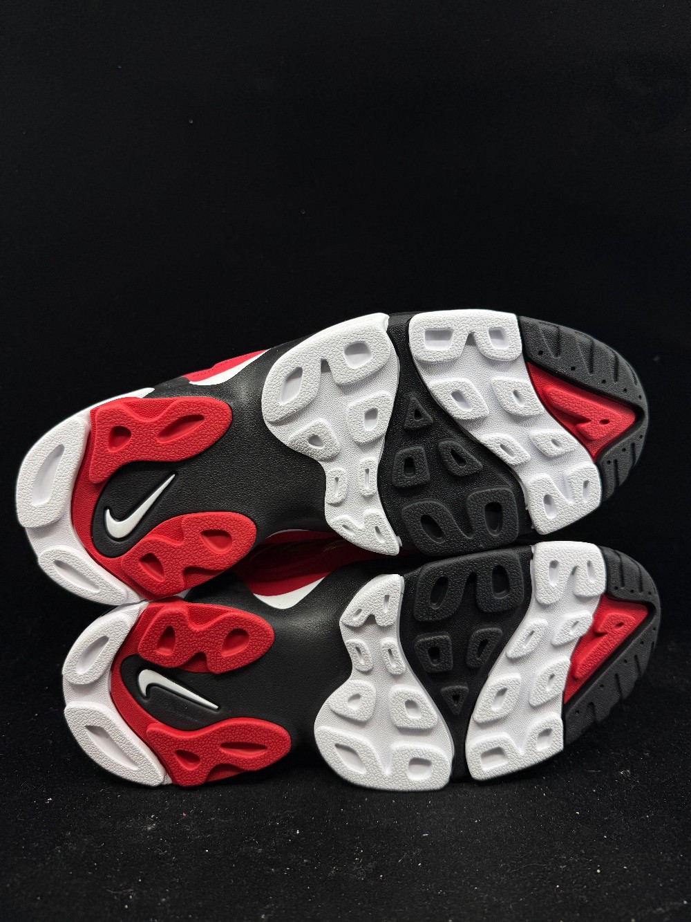 NIKE AIR DIAMOND TURF 2 - RED GOLD (2026)