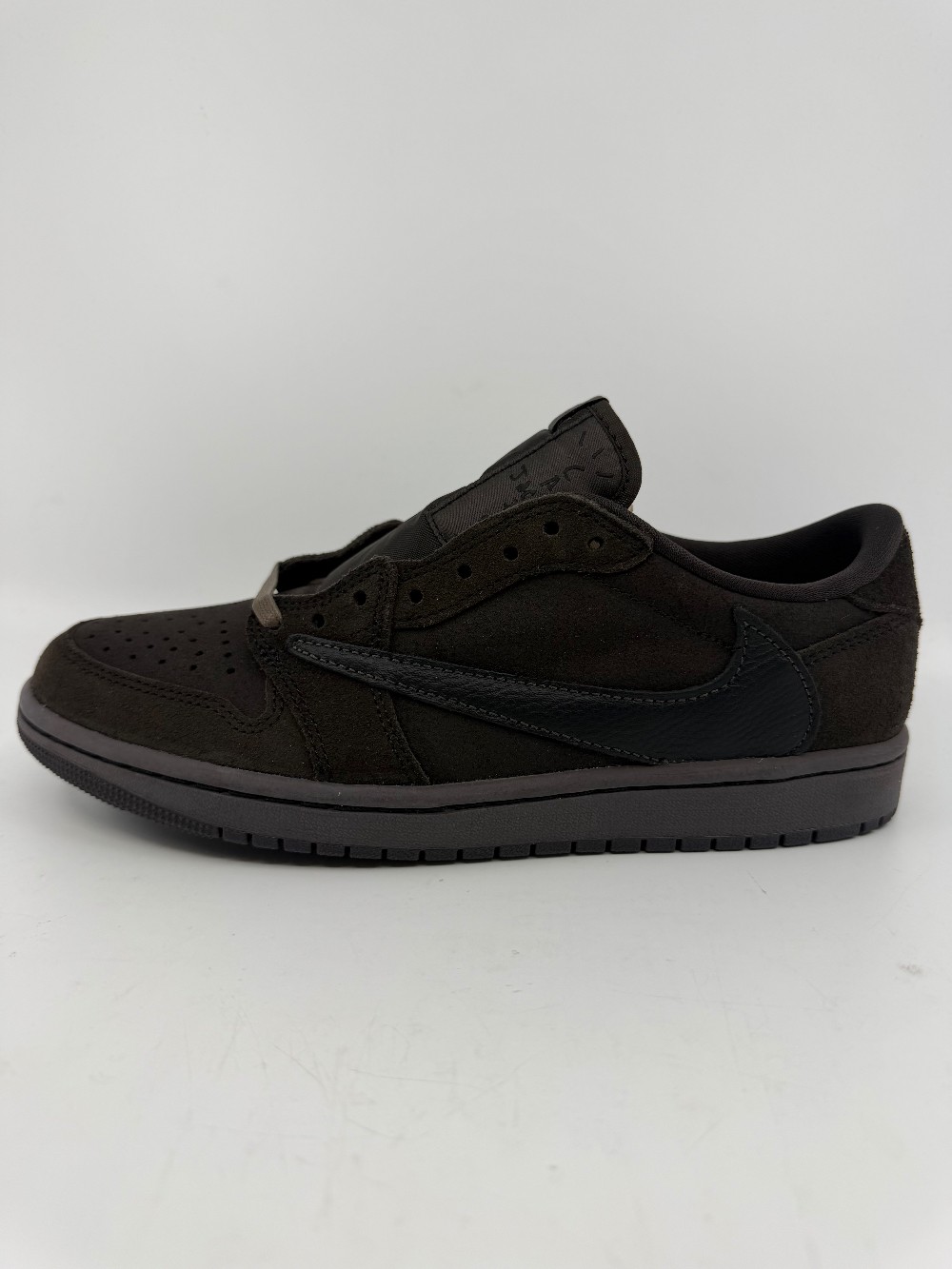 AJ 1 LOW X TRAVIS SCOTT - VELVET BROWN