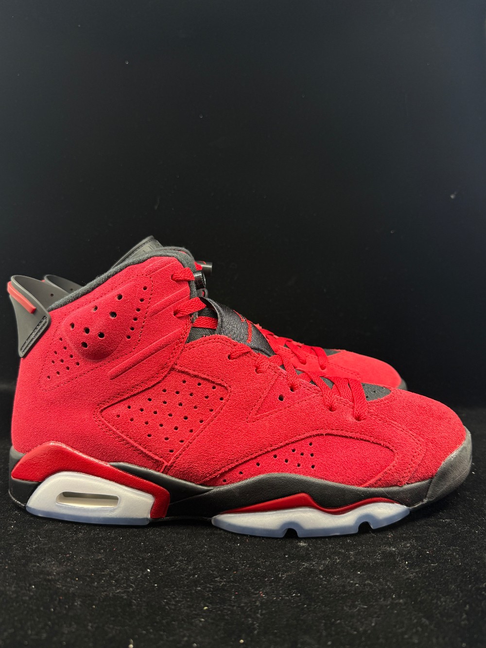 AJ 6 - TORO BRAVO