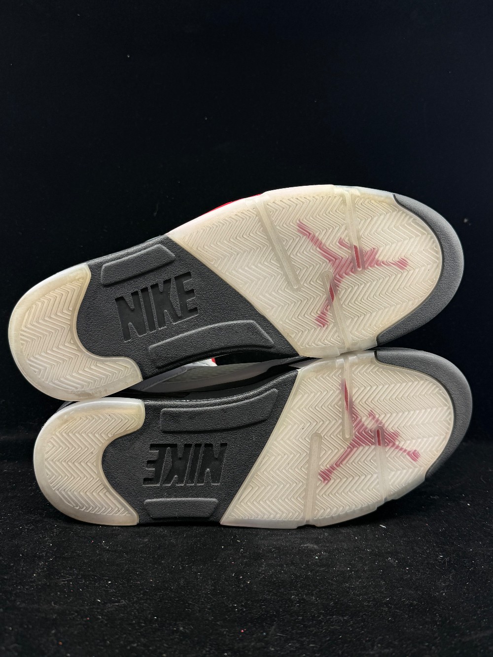 *USED* AJ 5 - FIRE RED SILVER TONGUE (2020)