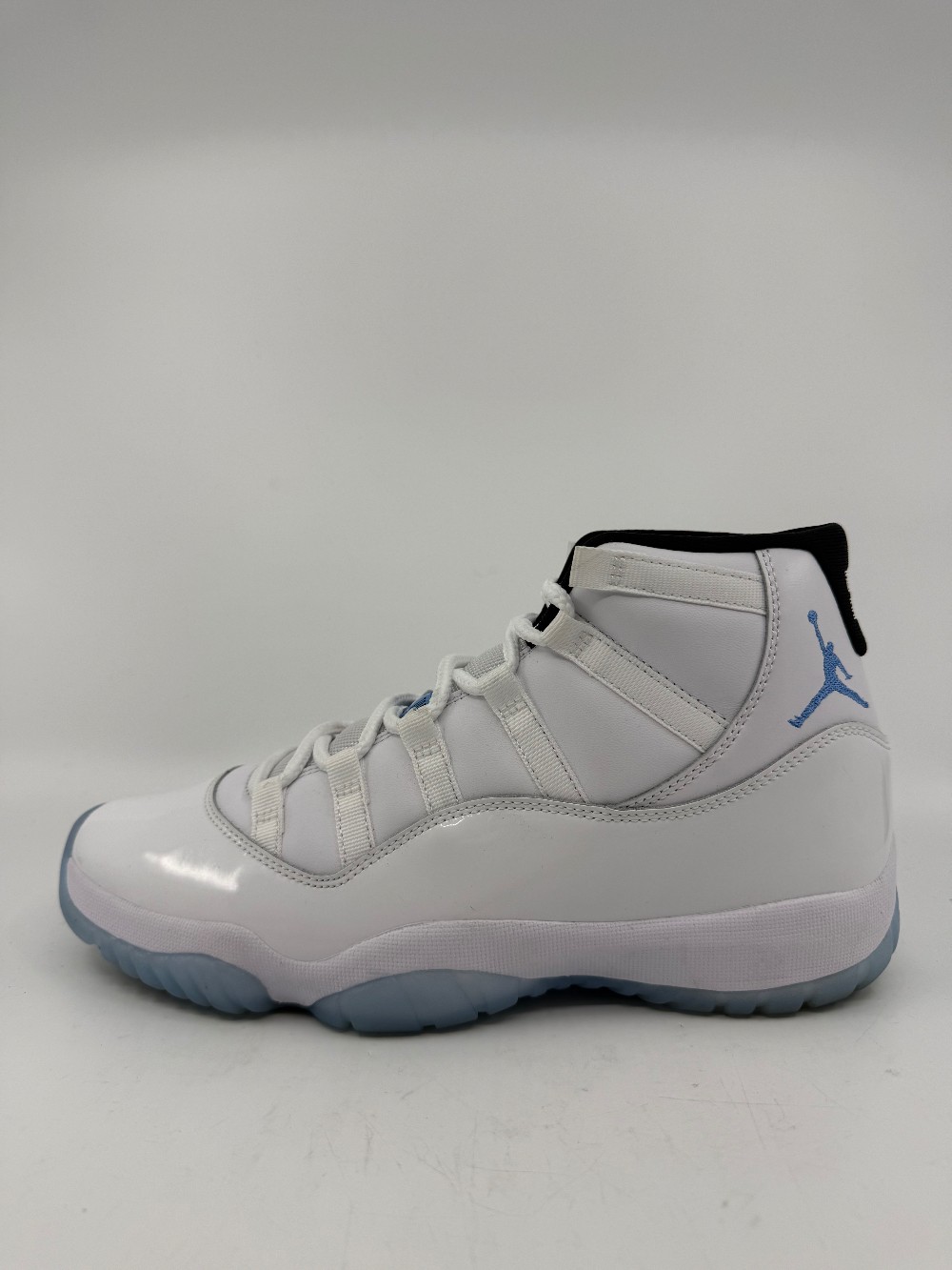 *USED* AJ 11 - LEGEND BLUE (2024)