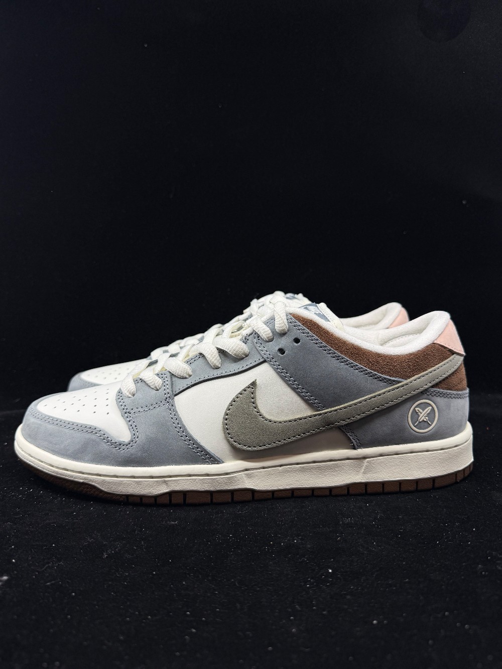 NIKE SB DUNK LOW - YUTO HORIGOME
