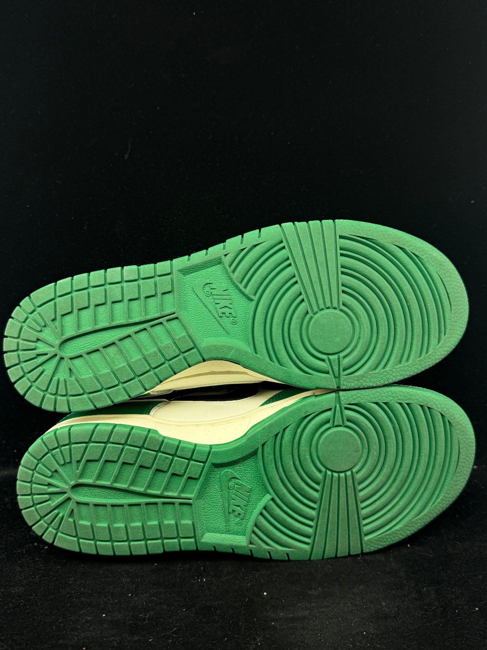 *USED/NO BOX* NIKE DUNK LOW - LOTTERY PACK MALACHITE GREEN