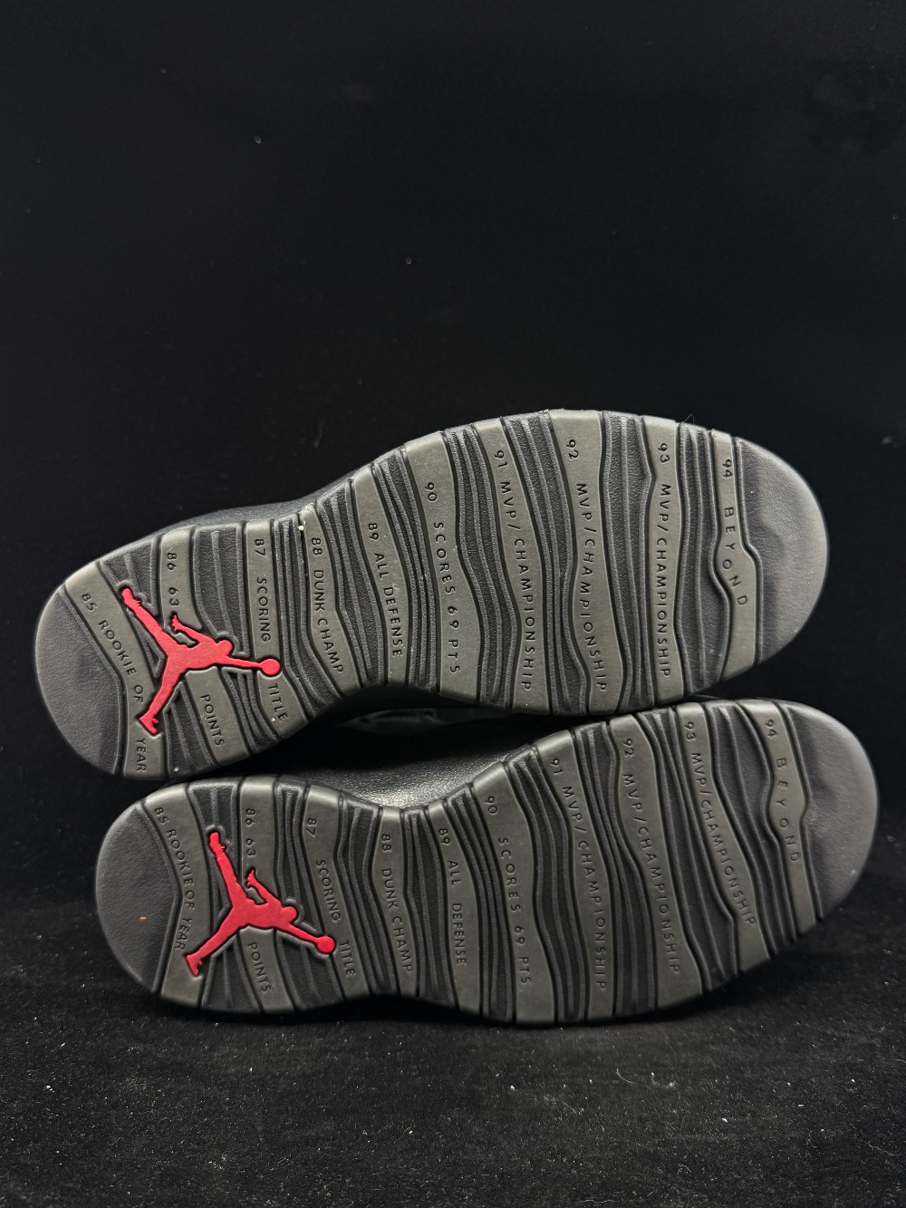 *USED* AJ 10 - SHADOW (2025)