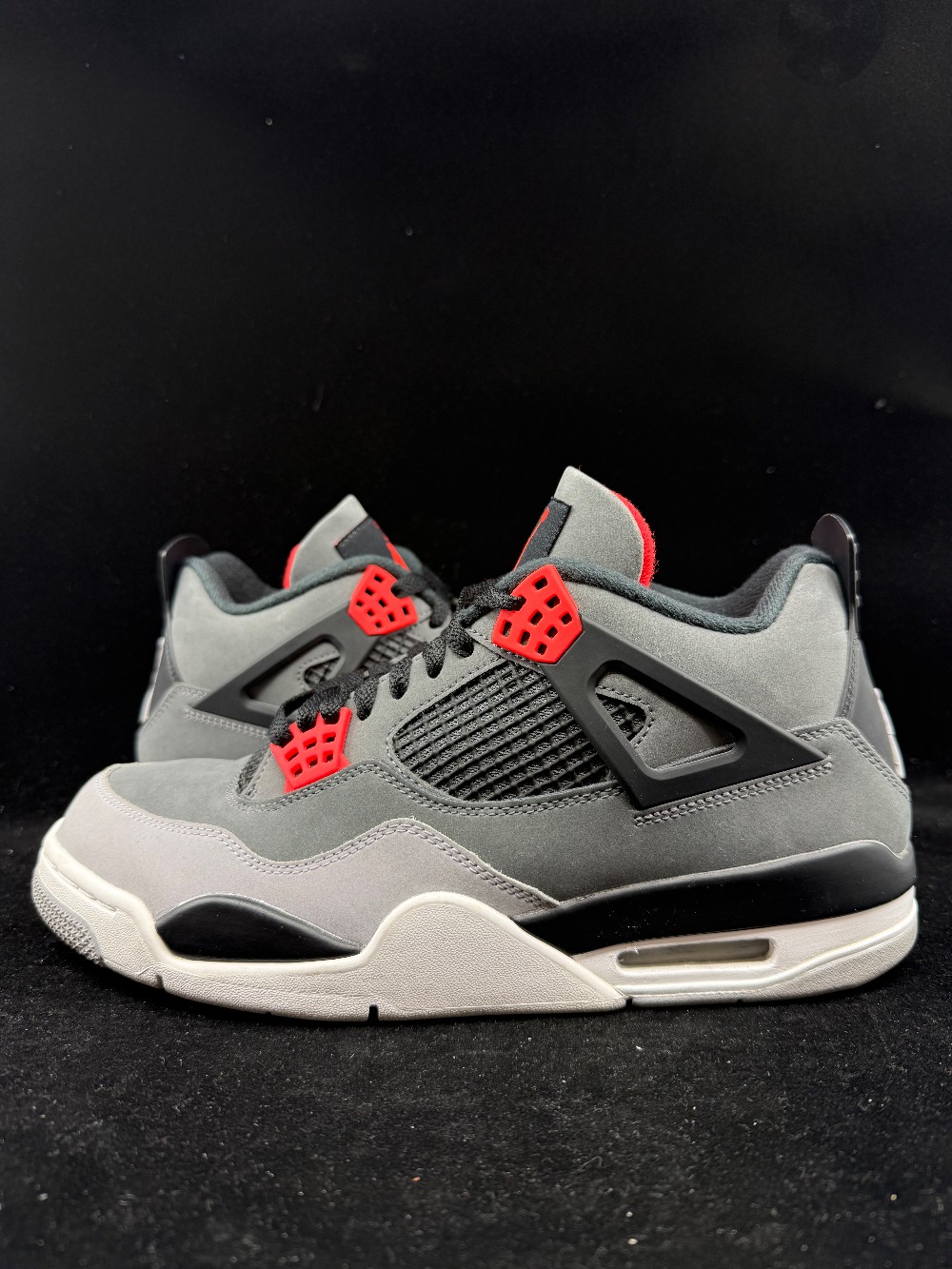 *USED* AJ 4 - INFRARED