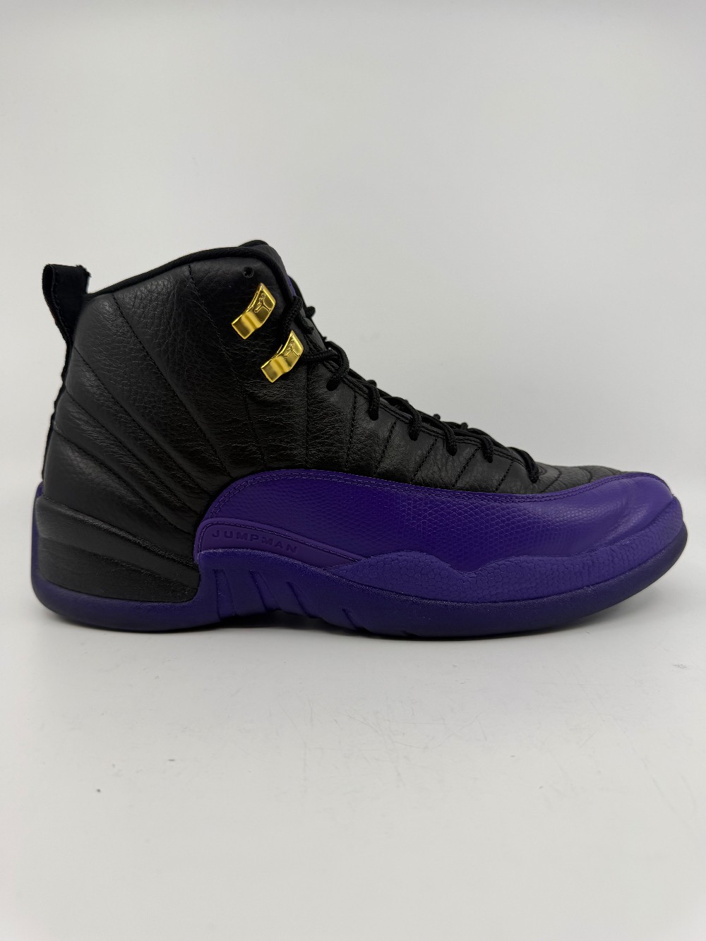 *USED* AJ 12 - FIELD PURPLE