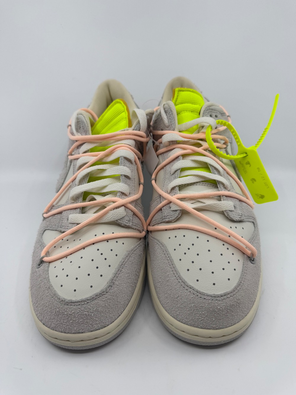 *NO BOX* NIKE DUNK LOW X OFF-WHITE - LOT 12