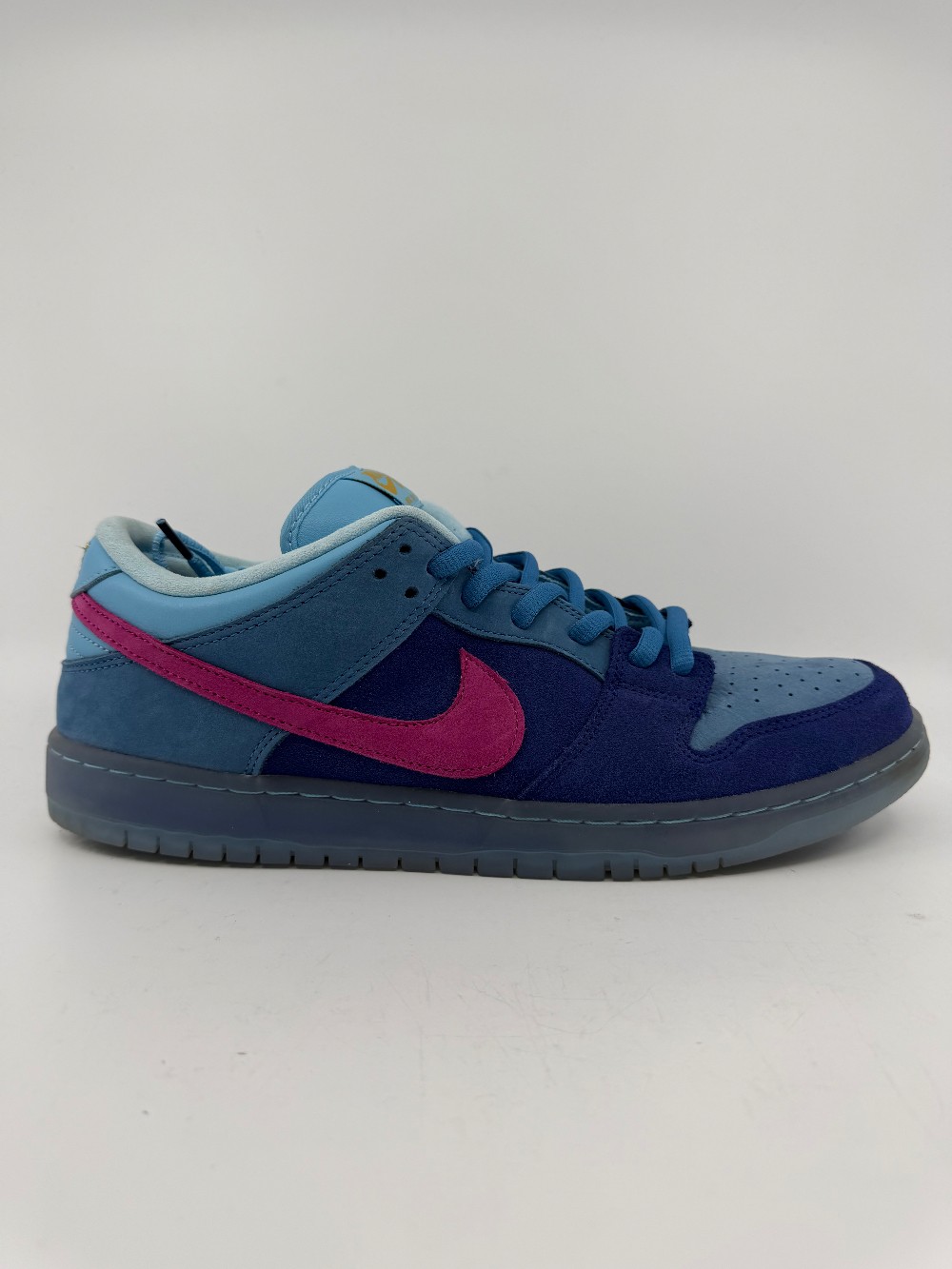 *VNDS* NIKE SB - RUN THE JEWELS