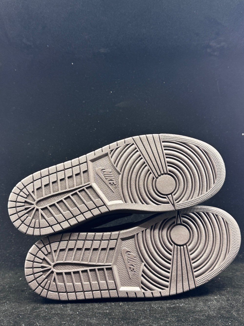 AJ 1 LOW X TRAVIS SCOTT - VELVET BROWN