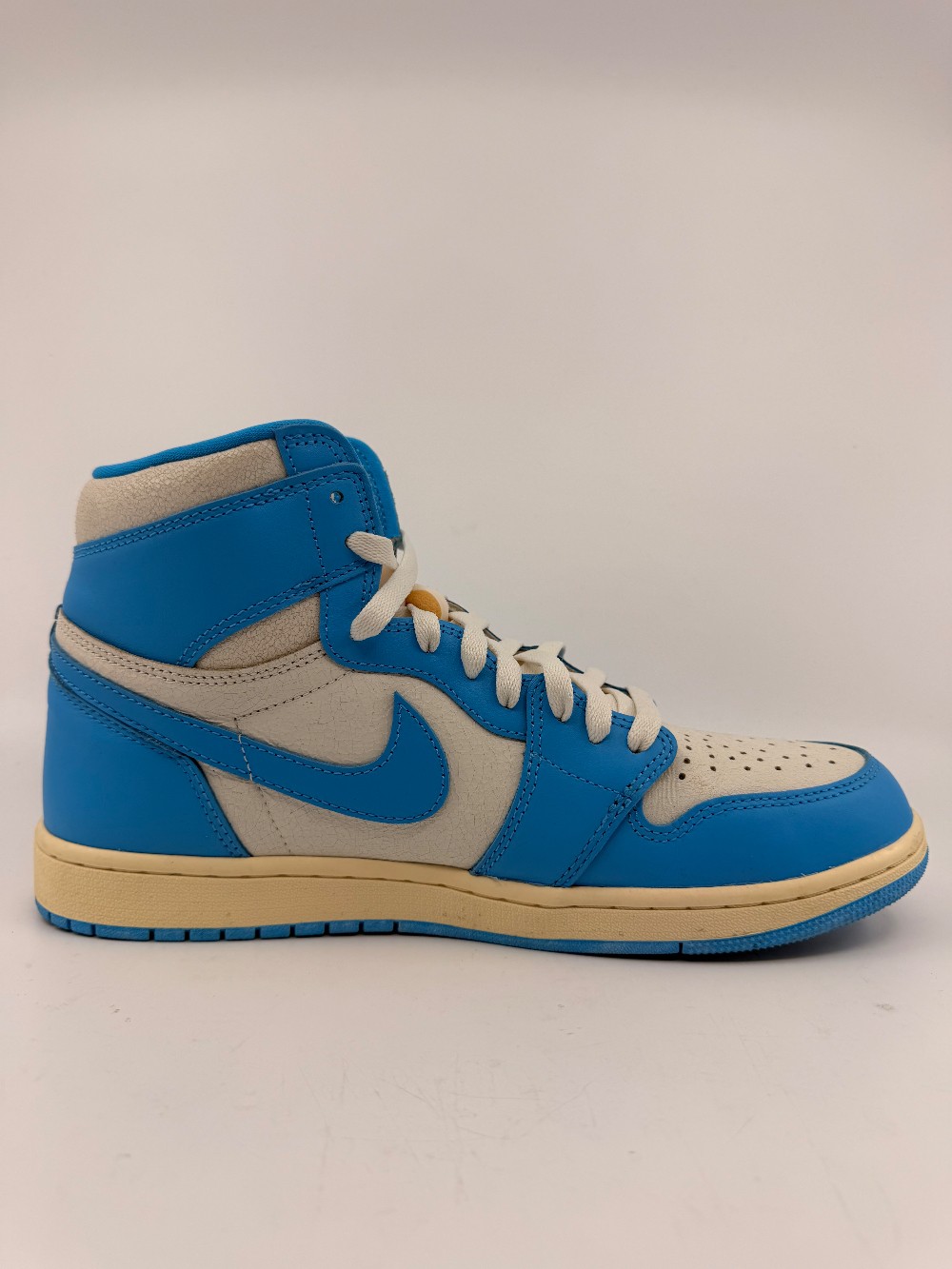 *USED* AJ 1 - UNC REIMAGINED