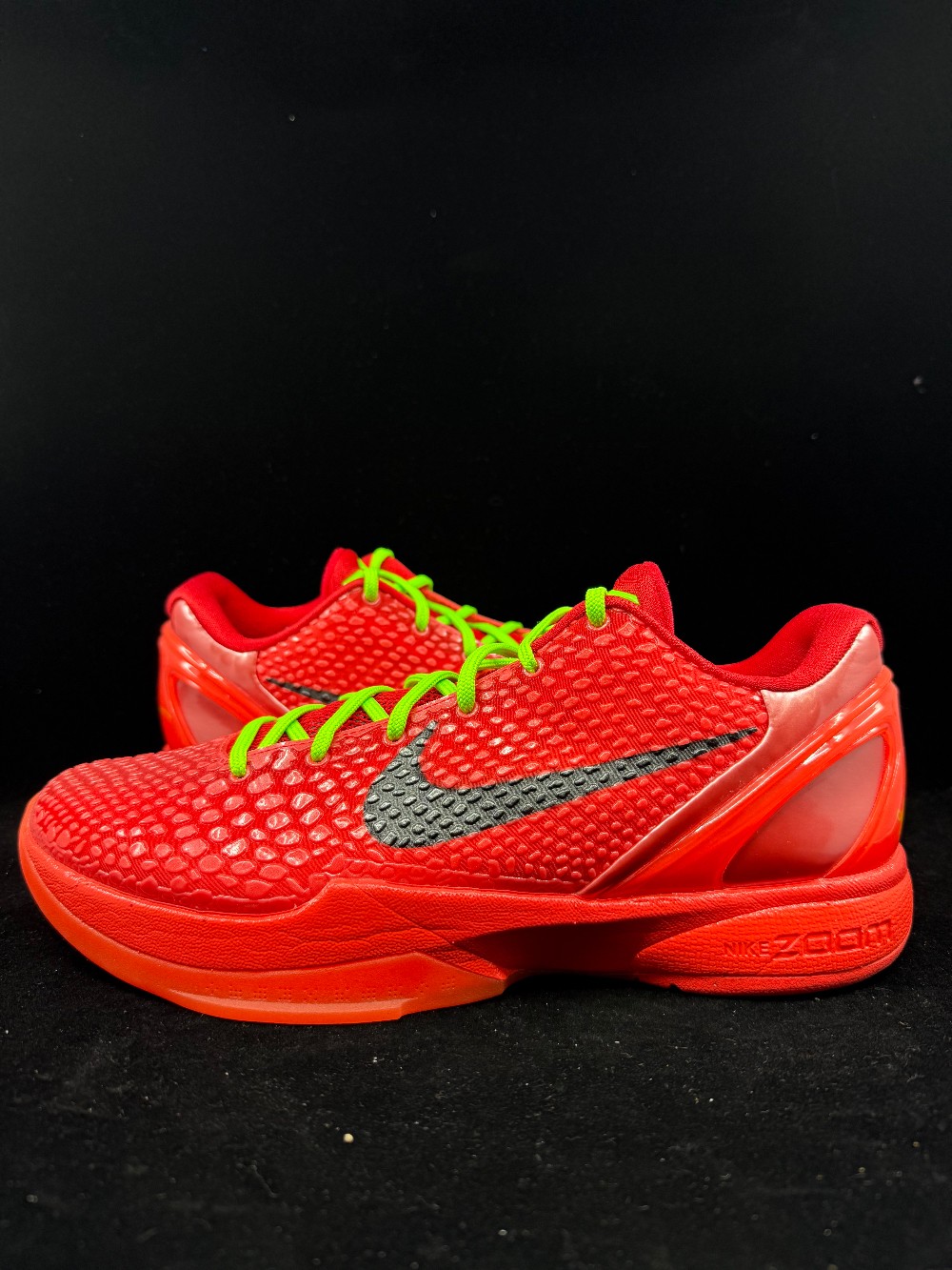 *USED* NIKE KOBE 6 PROTRO - REVERSE GRINCH