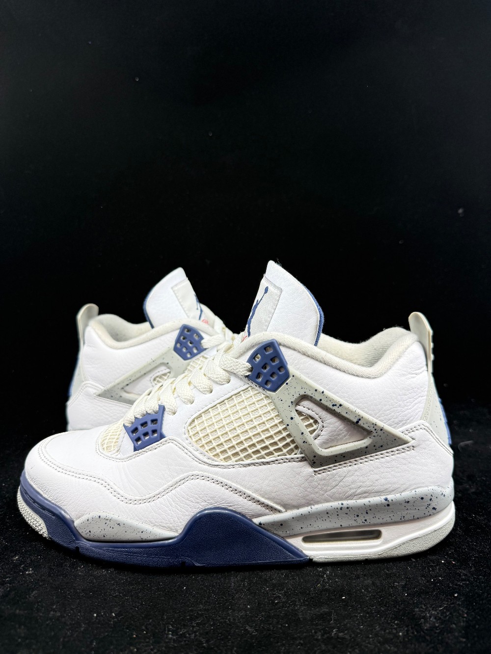 *USED* AJ 4 - MIDNIGHT NAVY