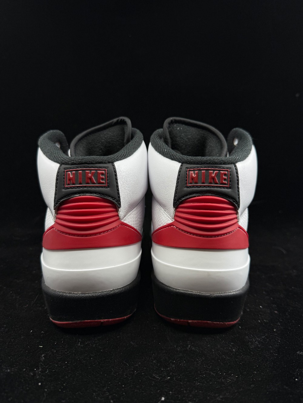 *USED* AJ 2 (GS) - CHICAGO (2022)