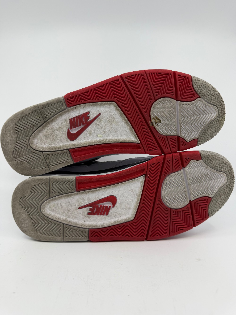*USED* AJ 4 - FIRE RED (2020)