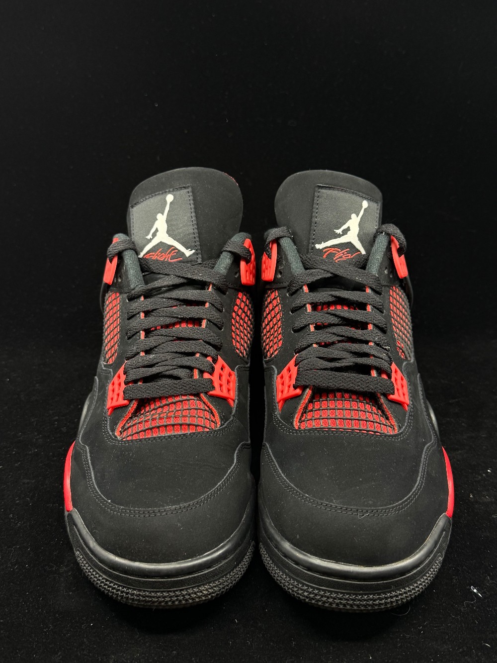 *USED* AJ 4 - RED THUNDER