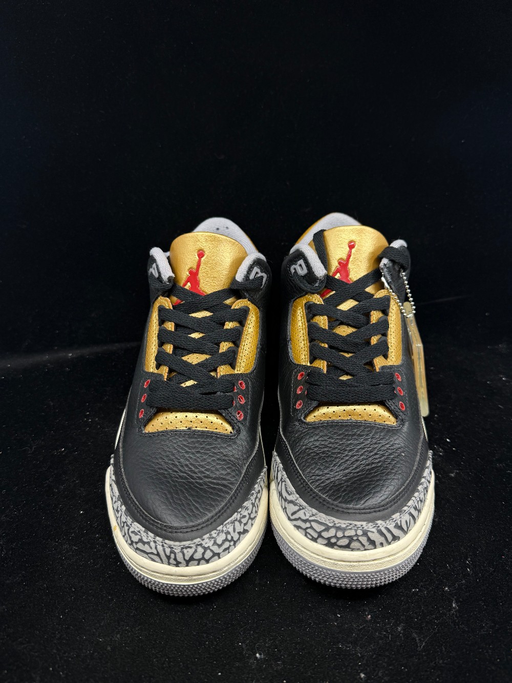 *USED* AJ 3 (W) - BLACK CEMENT GOLD
