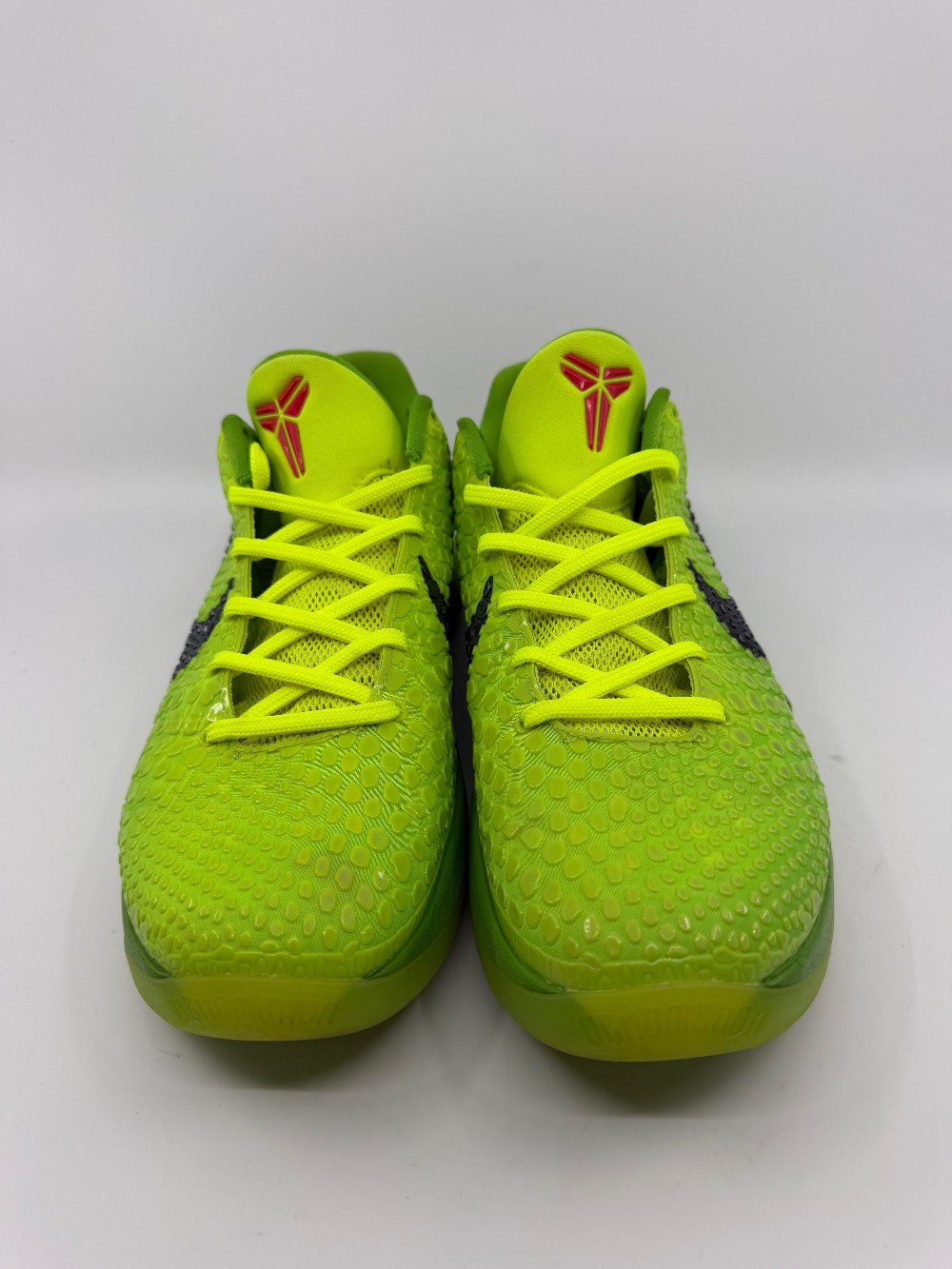 *USED* NIKE KOBE 6 PROTRO - GRINCH (2020)