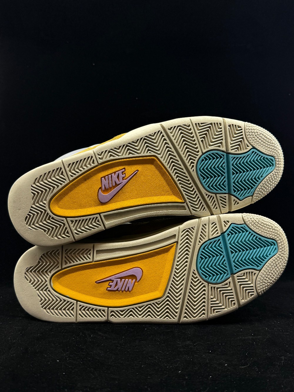 *USED* AJ 4 X UNION - DESERT MOSS