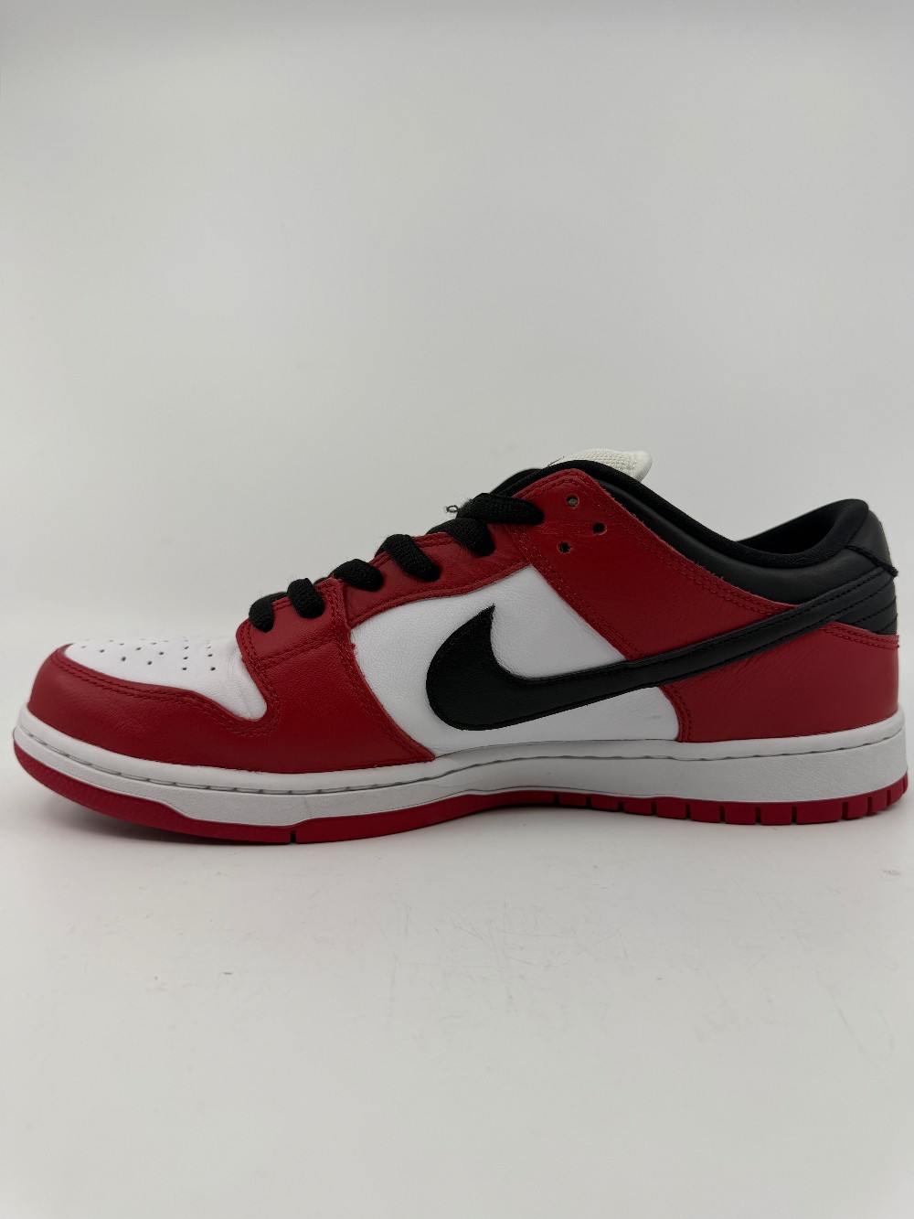 *VNDS/NO BOX* NIKE SB - J-PACK CHICAGO