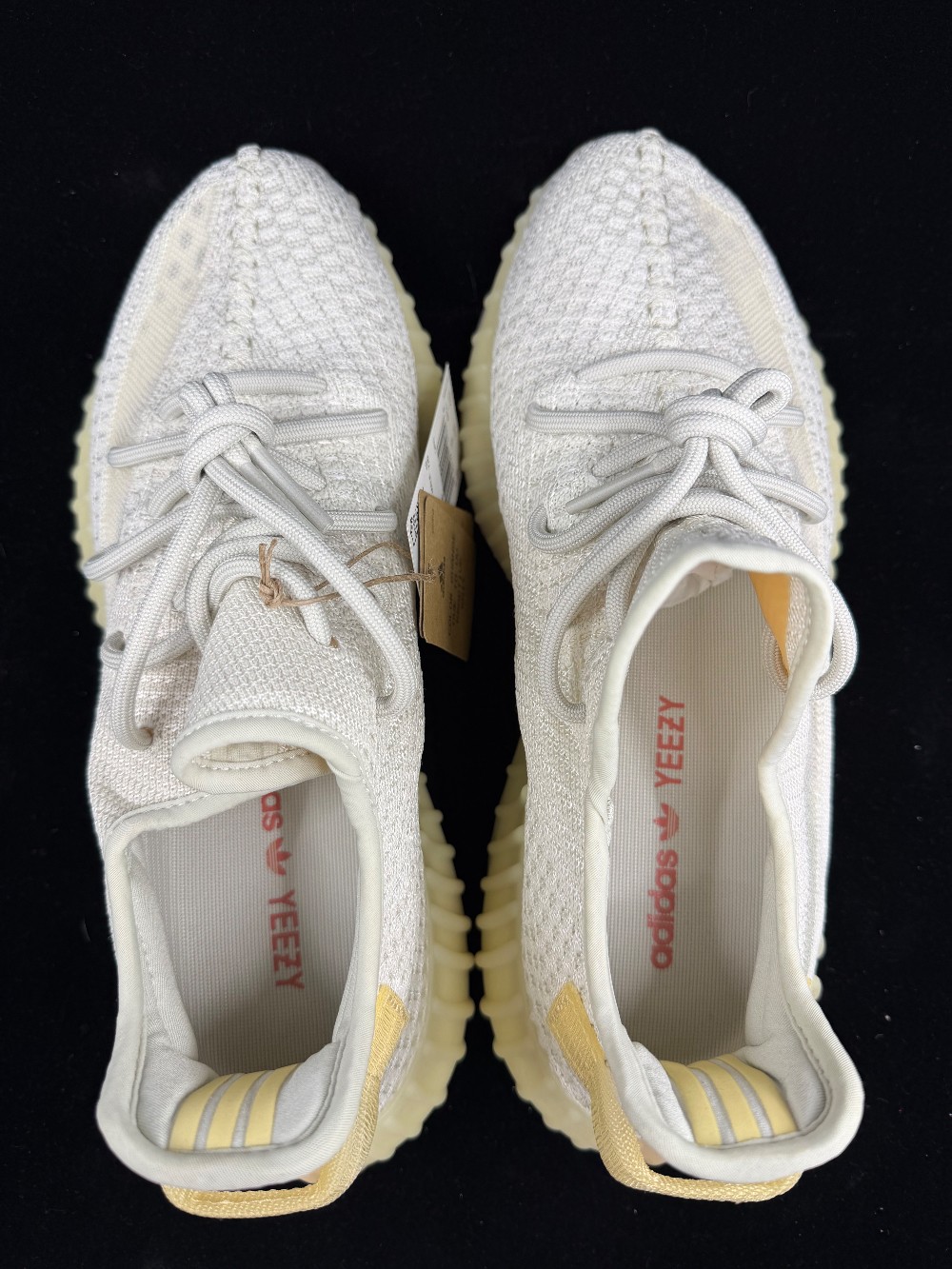 *REP. BOX* YEEZY 350 BOOST V2 - UV LIGHT
