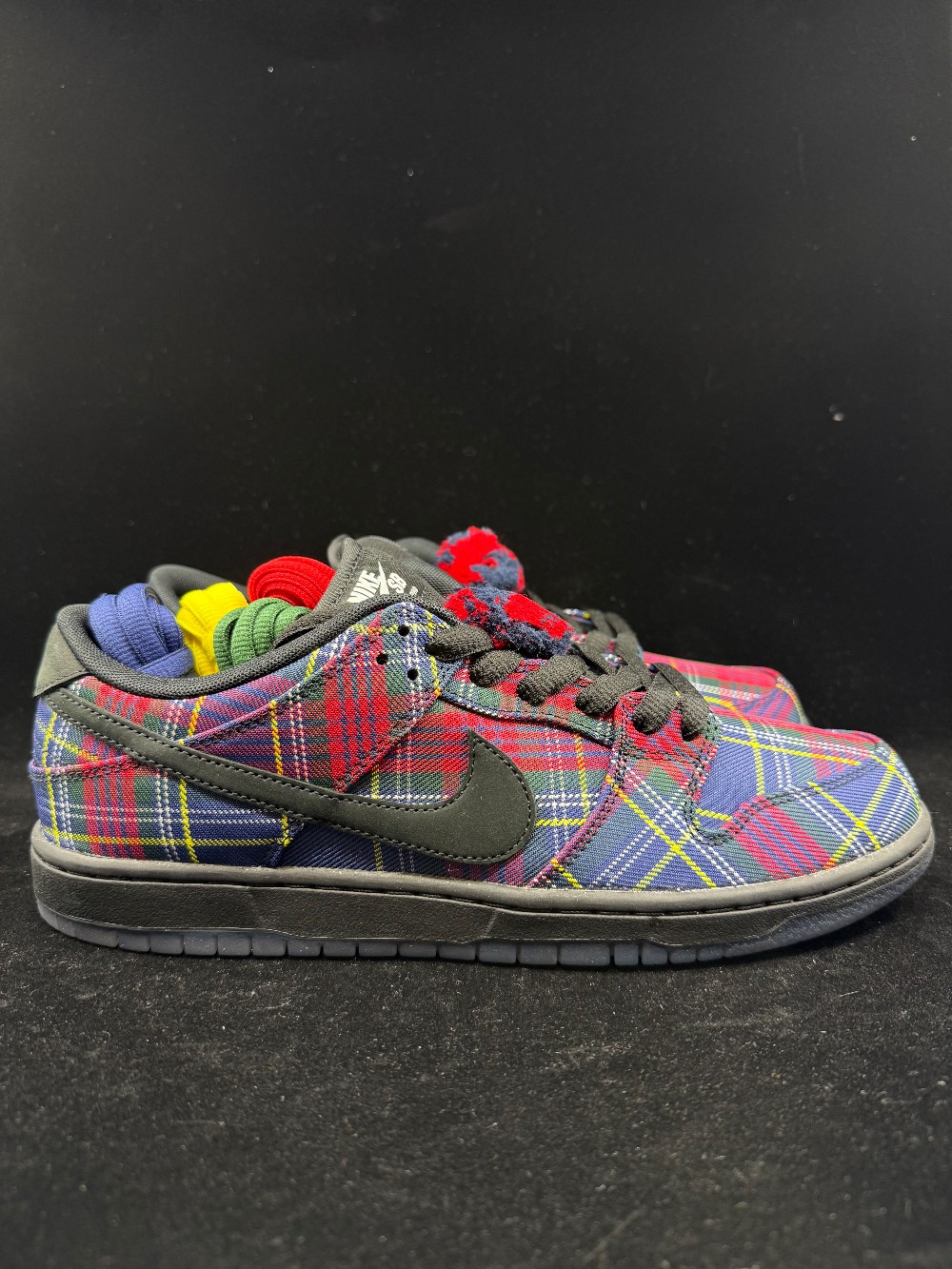 NIKE SB DUNK LOW - NARDWUAR
