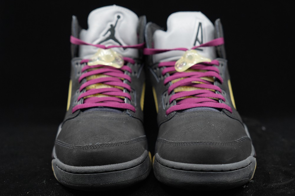 *USED* AJ 5 X A MA MANIERE - DUSK