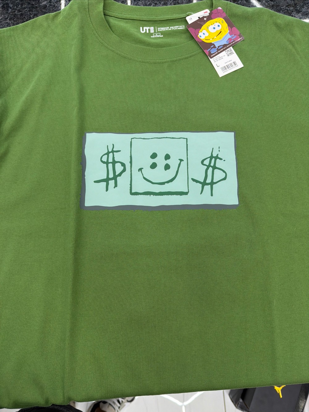 UNIQLO X CPFM X SPONGE BOB - OLIVE $