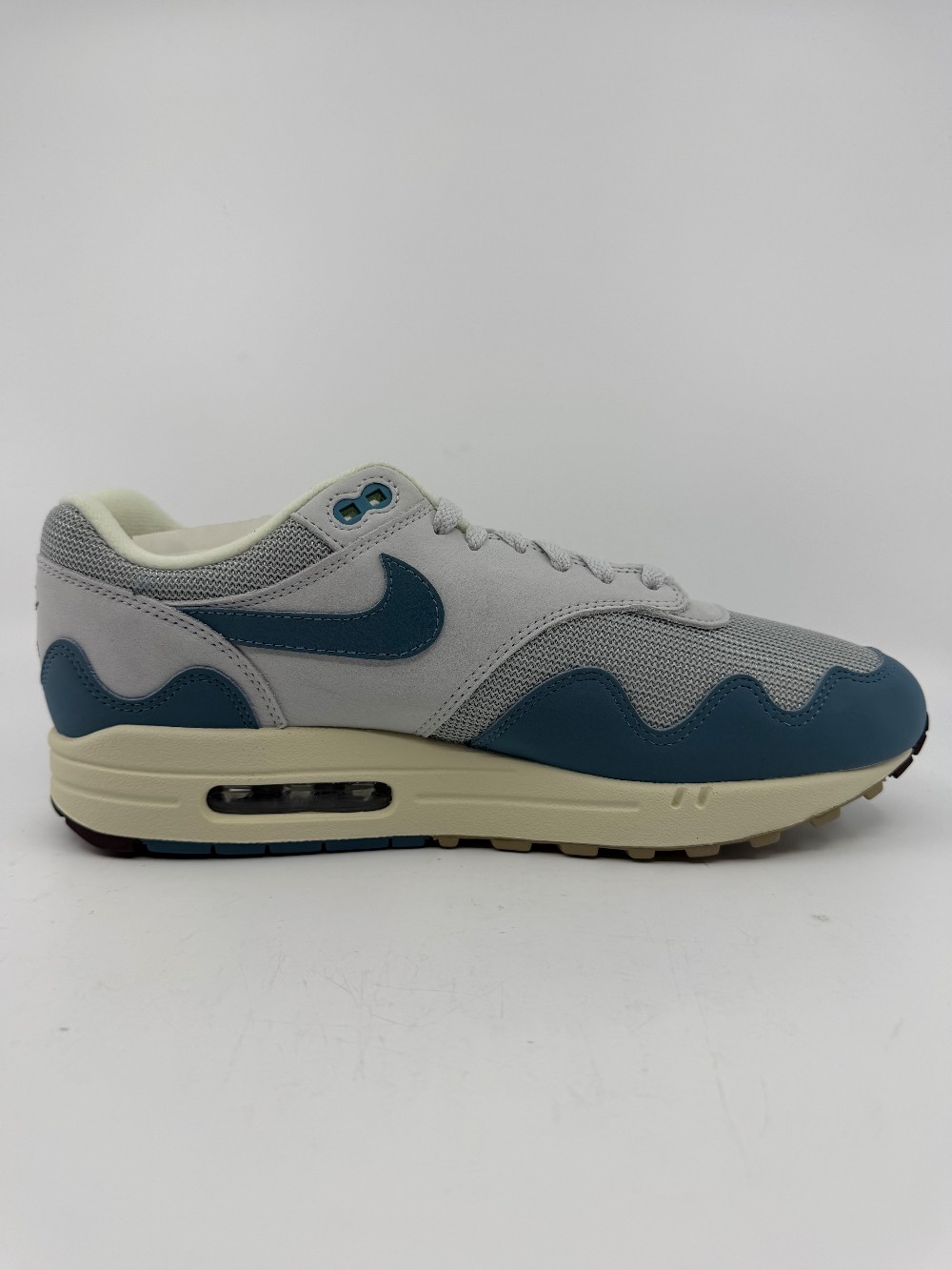 NIKE AIR MAX 1 X PATTA WAVES - NOISE AQUA (WITH BRACELET)