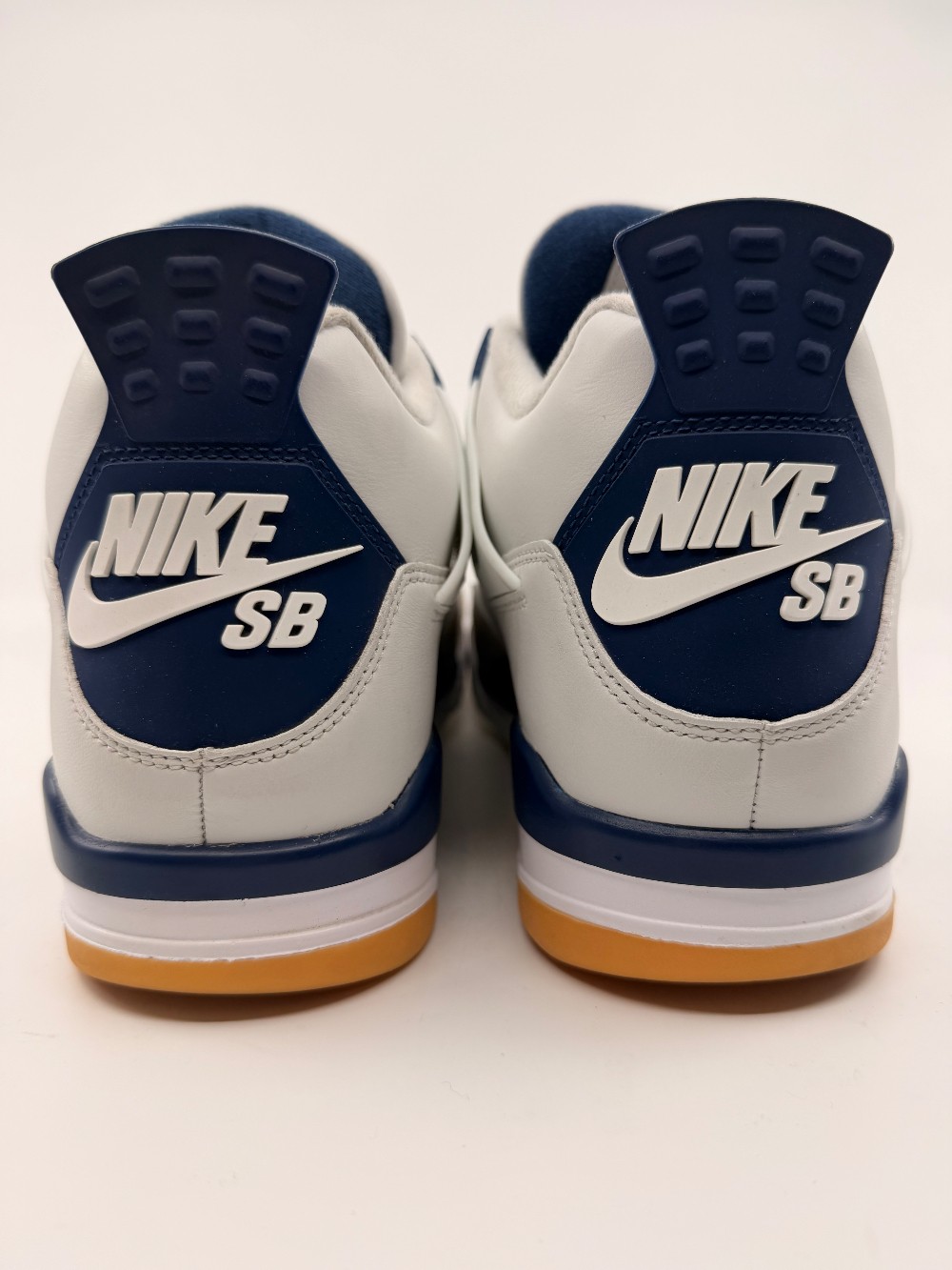 *USED* AJ 4 X SB - NAVY