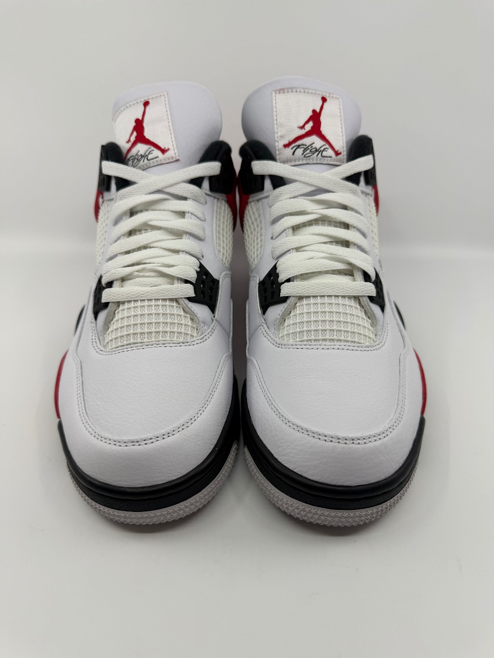 AJ 4 - RED CEMENT