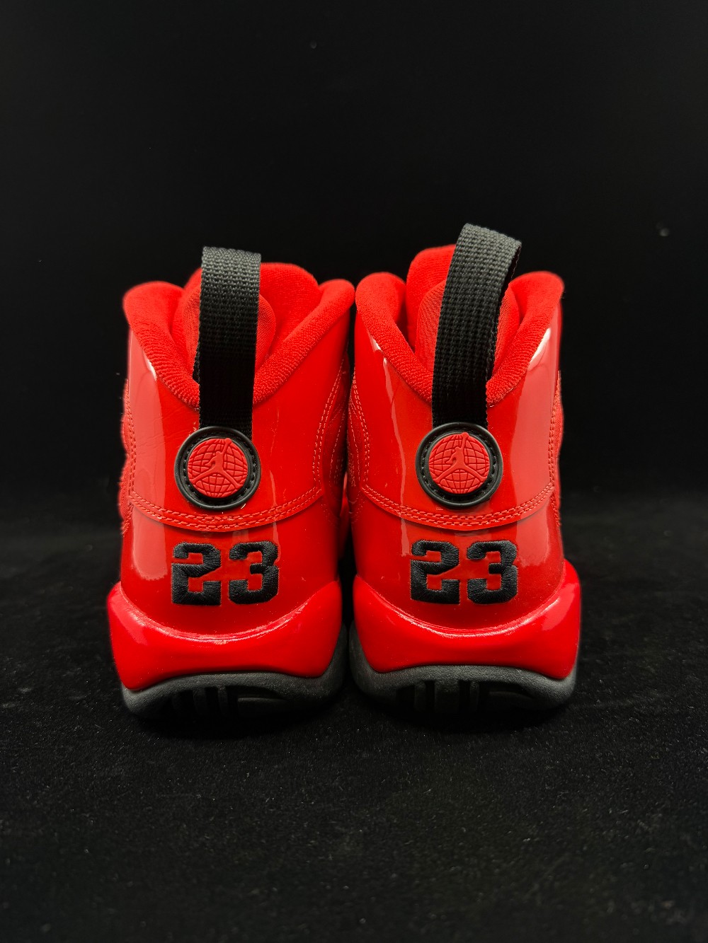 AJ 9 (GS) - CHILE RED