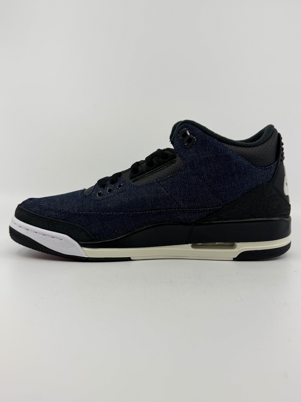 AJ 3 - LEVI'S INDIGO